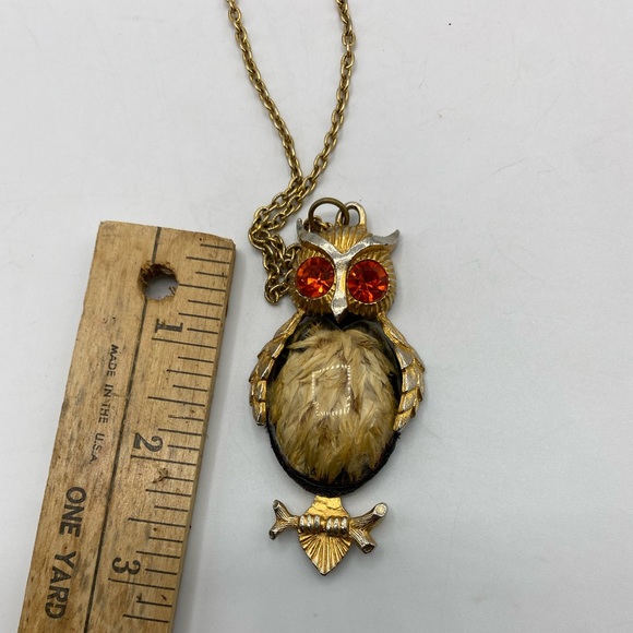 Vintage Avon owl gold necklace dried feather orange gem eye jewels jewelry - Picture 3 of 4
